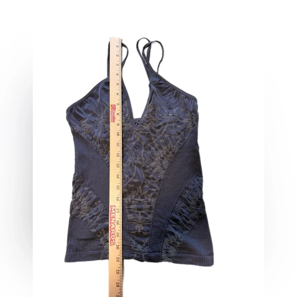 Free People Mercury Seamless Cami 
M/L grey - Picture 3 of 8